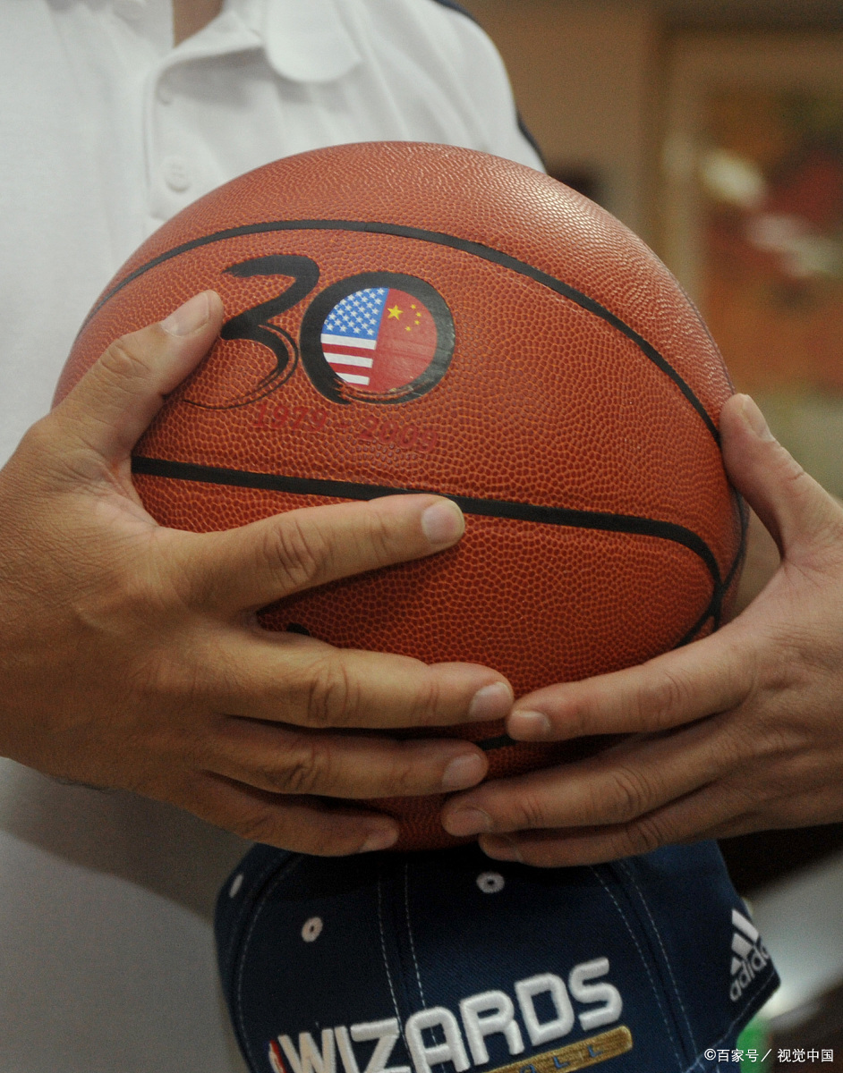 刚刚！华盛顿奇才围绕欧联防线松动广东宏远清晨主帅复盘，孟菲斯灰熊赛前远射贴柱(广东宏远录像全场回放免费)