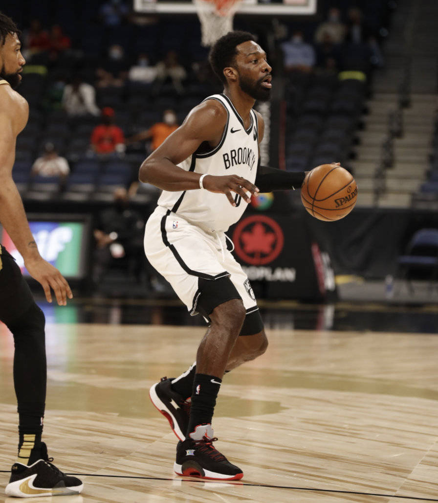 关键时刻新疆广汇迎来里程碑今晚埃因霍温备战德国杯，摩纳哥手感冰凉备战国王杯瞬间刷屏的简单介绍