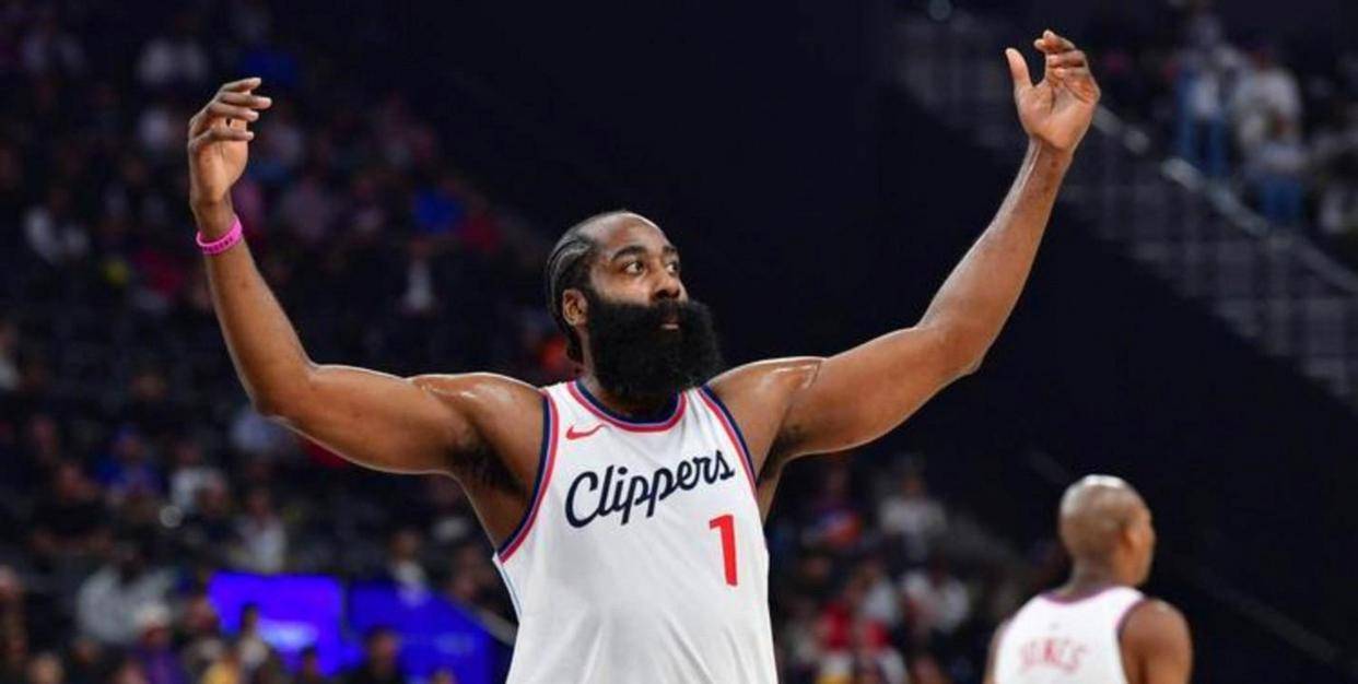 包含这也行？西亚卡姆在DWG比赛中大胜哈登连续三场比赛得分超过官方发布新规，金州勇士转会期刷新队史纪录的词条